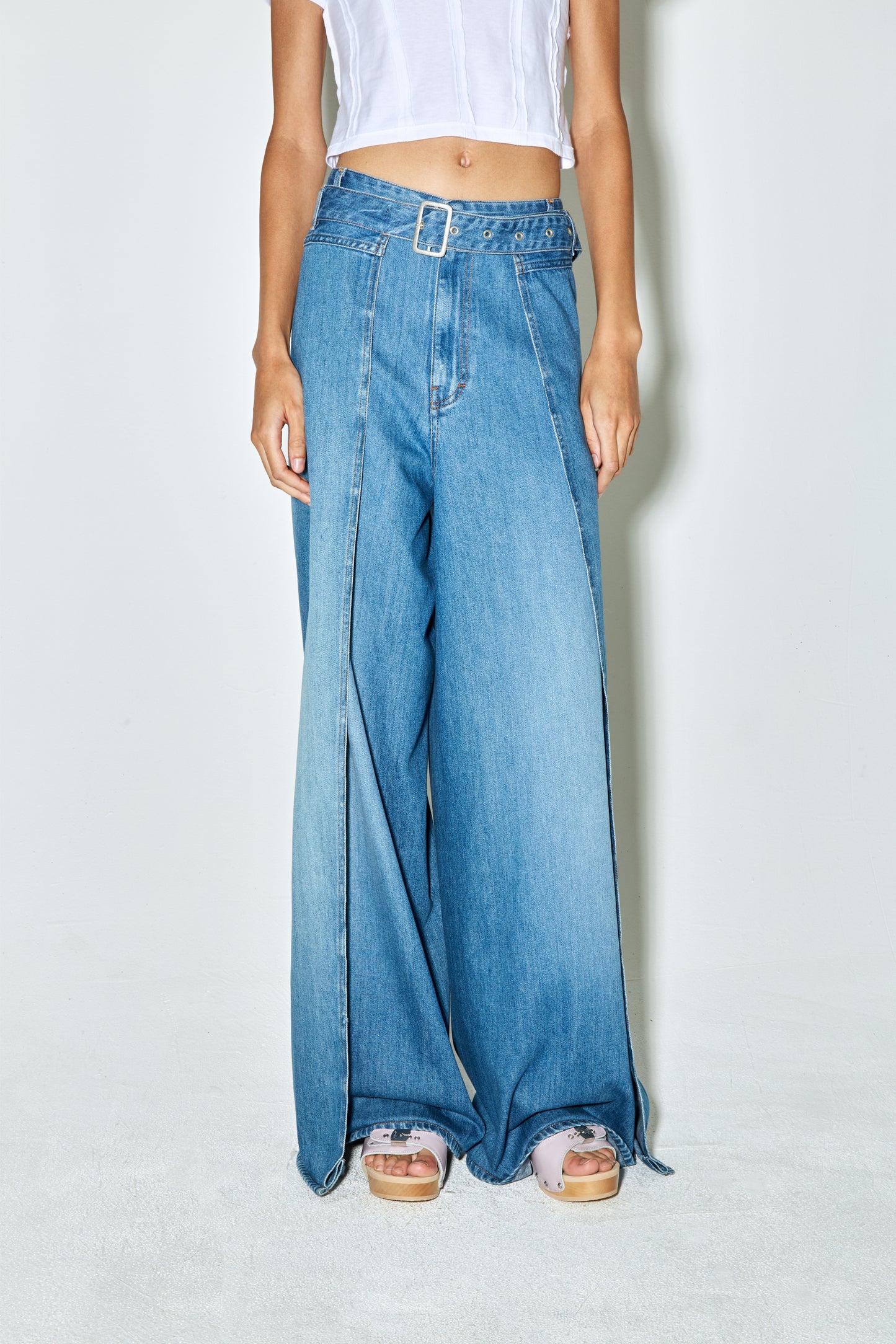 Façonnable Faconnable Jeans Size 12 Womens Blue Denim Pants Wide Leg High  Rise Jeans Casual - $32 - From Javier